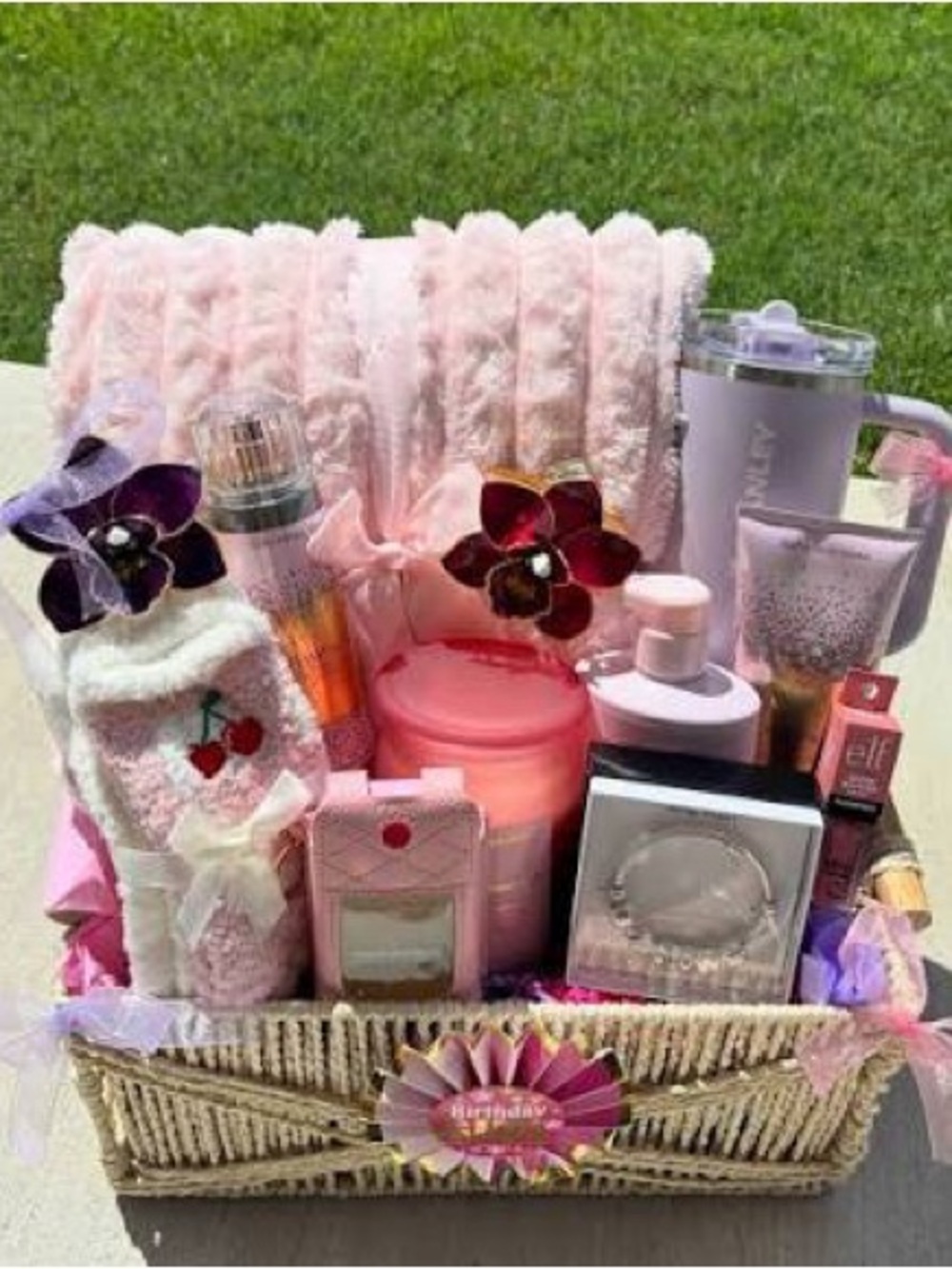 πMYSTERYπ self care / pamper / spa/ makeup / jewelry accessories gift basket